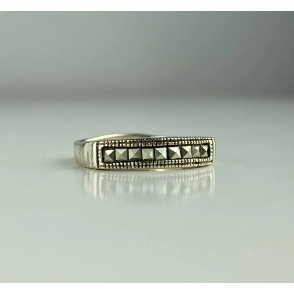 Vintage 925 Sterling Silver Marcasites Ring Size 5.5